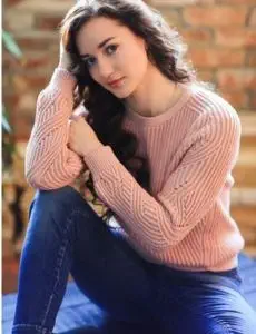 Elite escort service in Sendurai for home and hotel visits